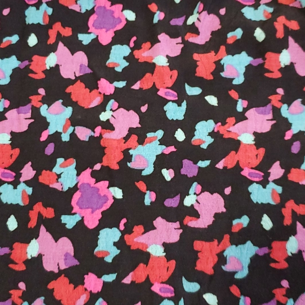 Urban Outfitters Silence + Noise Abstract Skirt - Picture 2 of 8